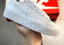 Nick Blazer Low Platform White