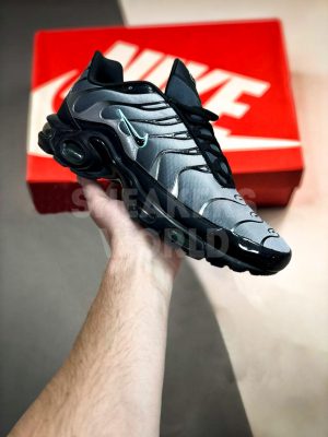 Nike Air Max TN Plus + Black/Grey
