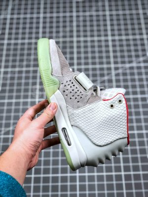 Nike Air Yeezy 2 Wolf Grey Pure Platinum