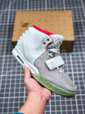 Nike Air Yeezy 2 Wolf Grey Pure Platinum