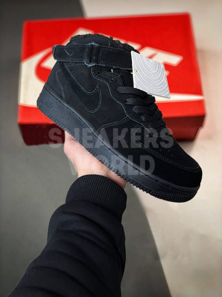 Nike Air Force 1 Black зимние с мехом