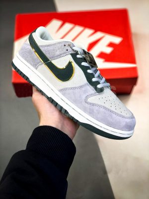Кроссовки Nike SB Dunk Low Grey/Green