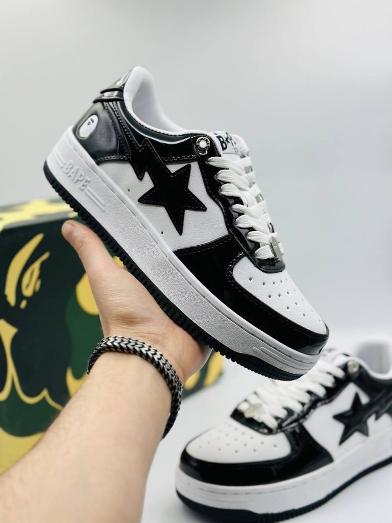 Bape STA  Black White