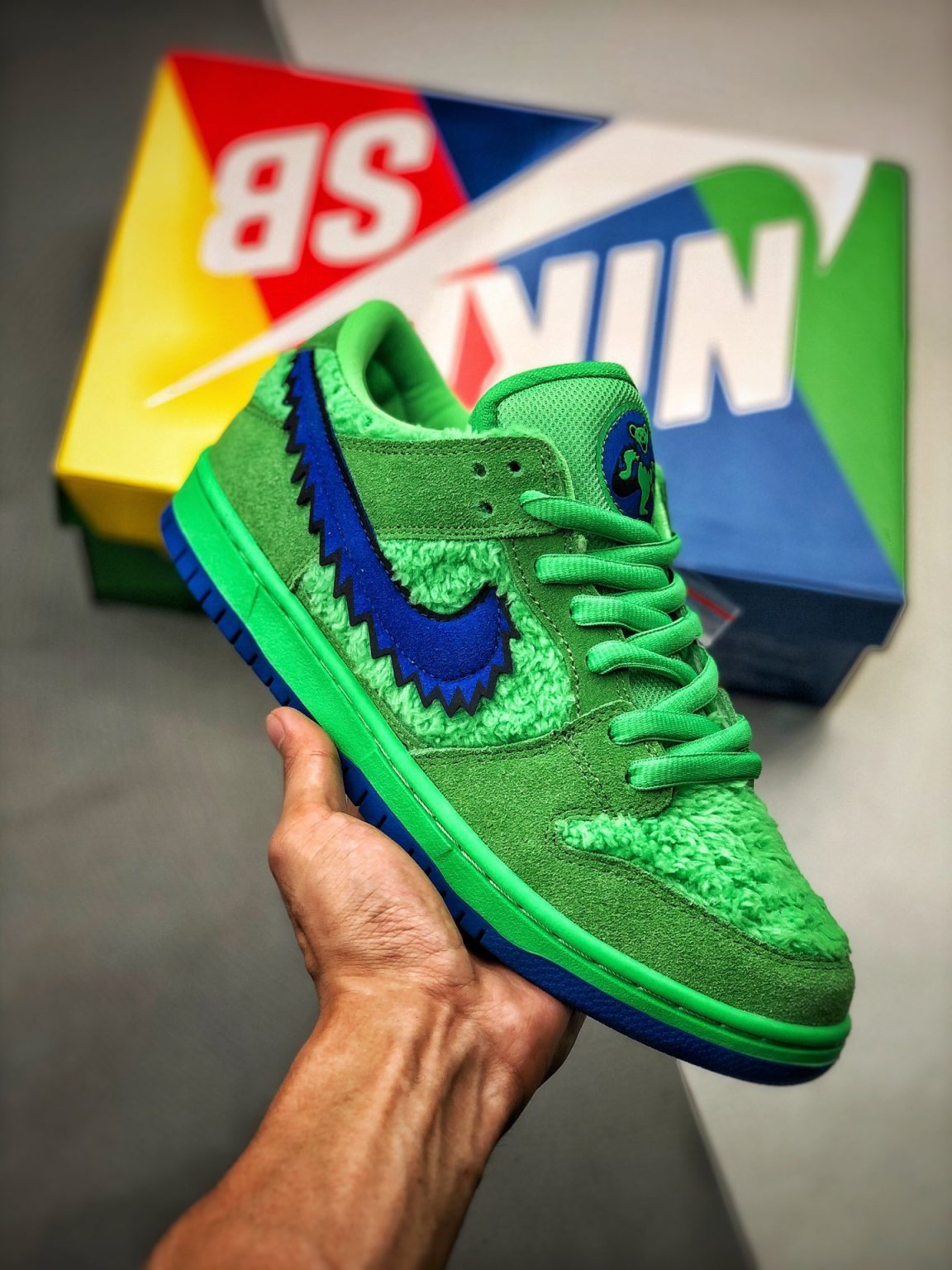 Кроссовки Grateful Dead x Nike SB Dunk Low “Green Bear”