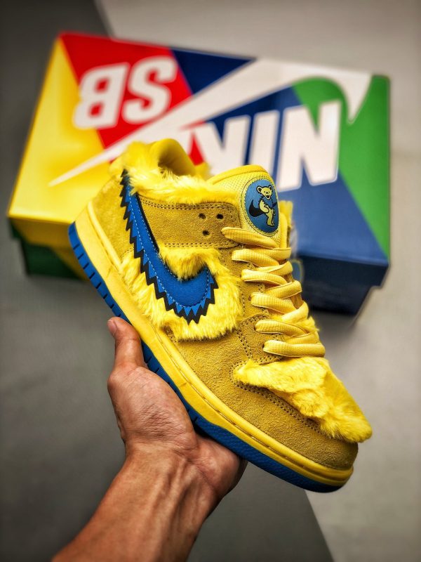 Кроссовки Grateful Dead x Nike SB Dunk Low “Yellow Bear”