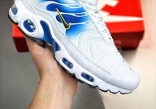 Кроссовки Nike Air Max Plus “Spray Paint Swoosh”