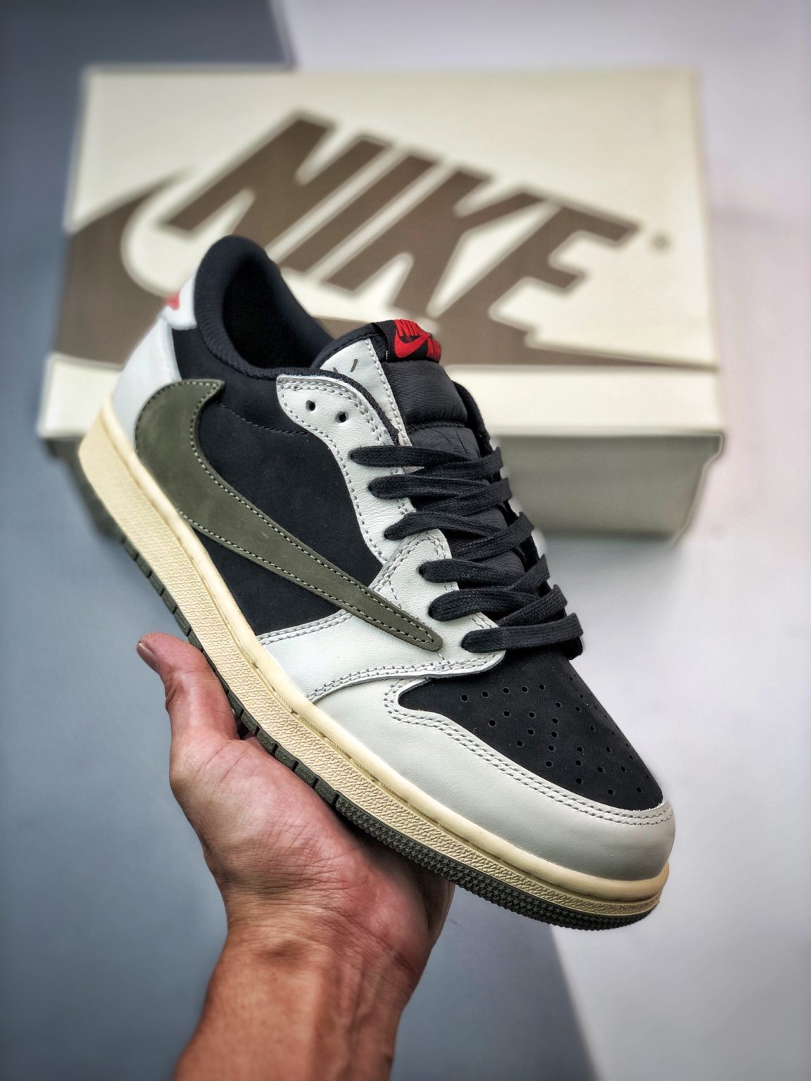 Кроссовки Travis Scott x Nike Air Jordan 1 Low Red-Black-Olive DZ4137 106