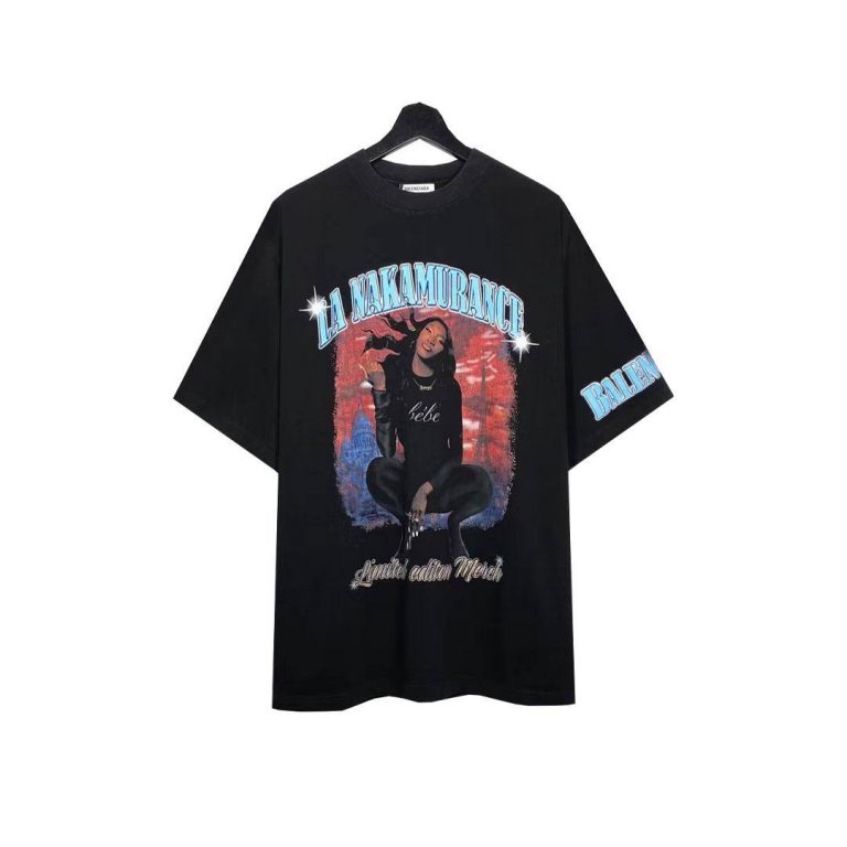 Футболка Balenciaga x Aya Nakamura