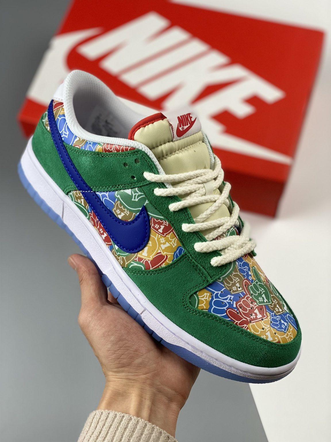Nike Dunk Low ‘Foam Finger’