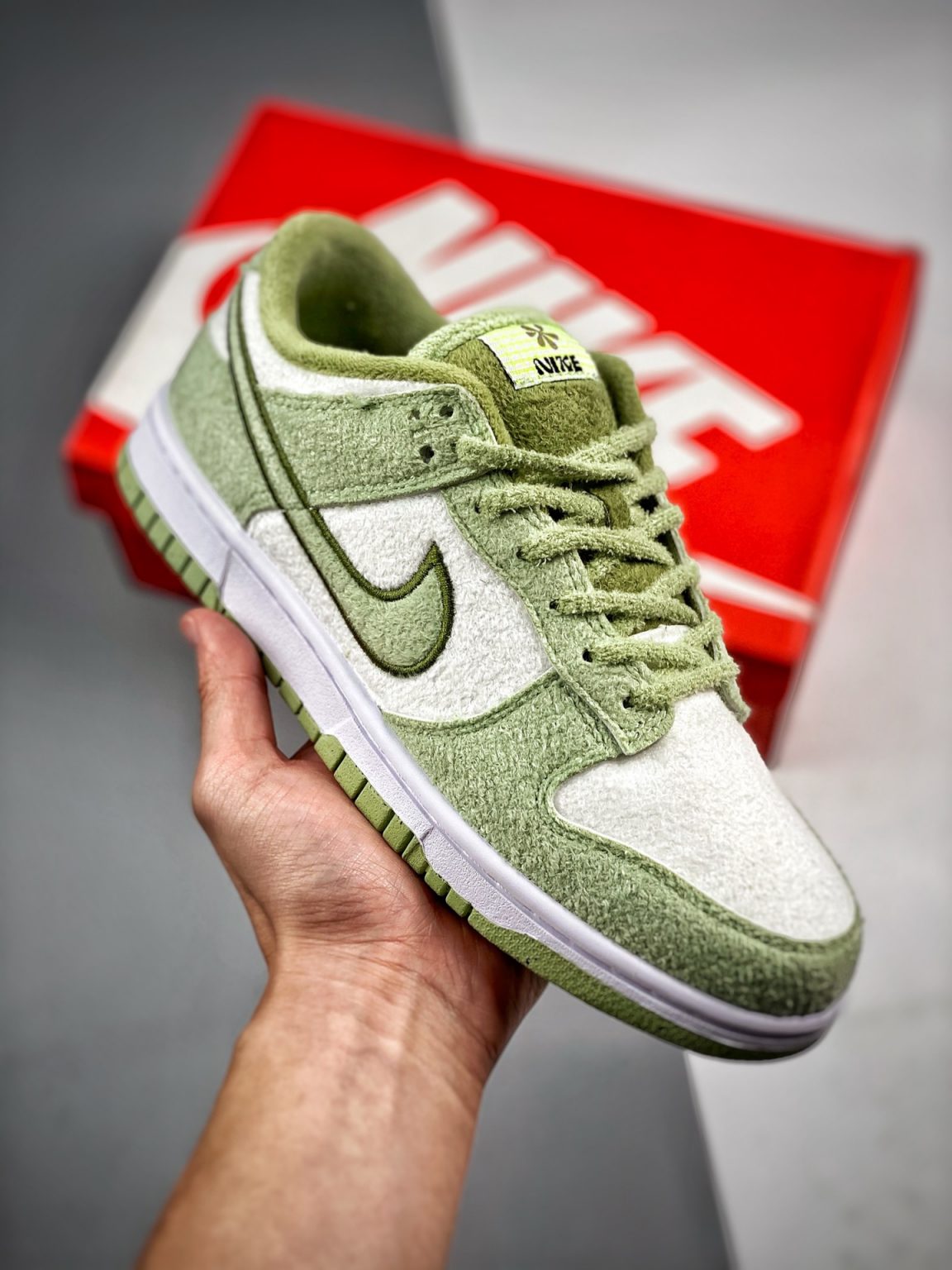 Nike Dunk Low SE Fleece Pack Honeydew