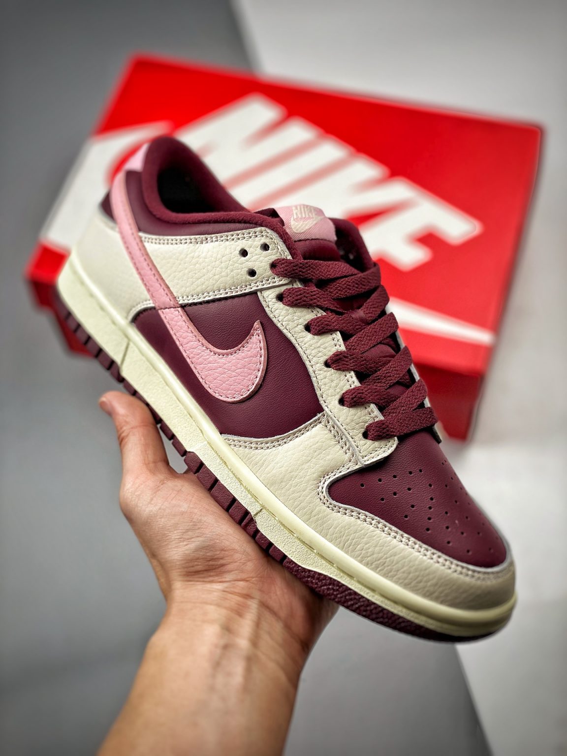 Nike Dunk Low “Valentine’s Day”