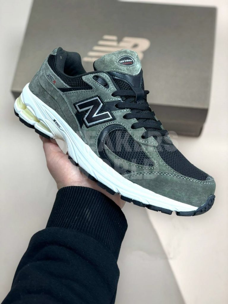 New Balance 2002R Green Grey White