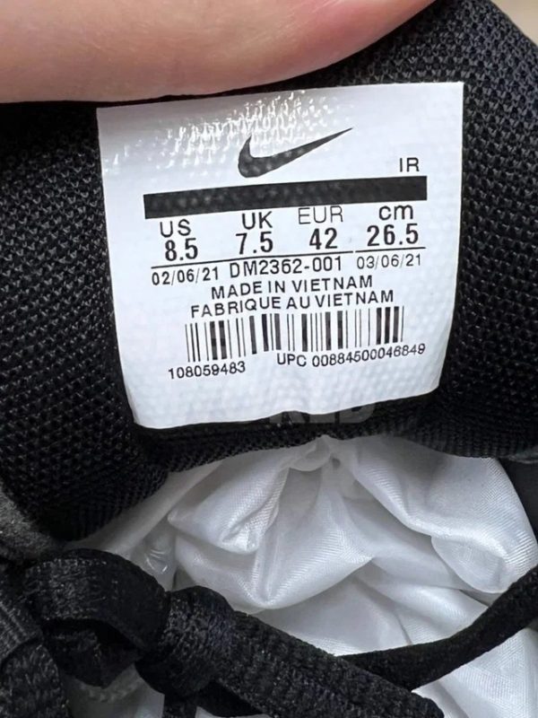 Nike Air Max Plus TN Tuned Black White