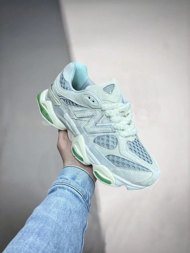 new-balance-9060-blue-white-green