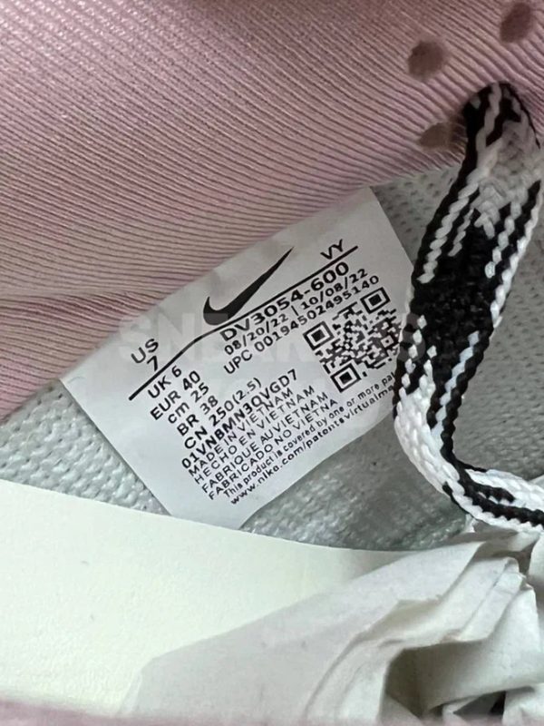 Nike Dunk Low LX Pink Foam White Grey