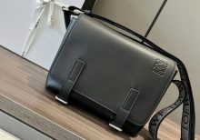 Loewe Military сумка через плечо