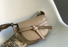 Сумка  LOEWE Gate mini Beige