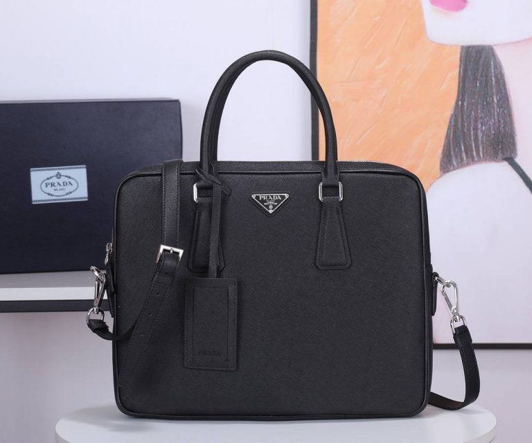 Мужской черный портфель Prada Saffiano