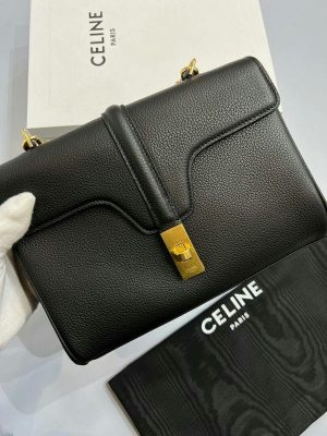 photo_2022-12-21_22-43-44.1200x1200-300x400 Сумка Prada Leather Shoulder Bag Gold-tone Black