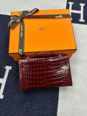 photo_2023-02-11_15-20-44.1200x1200-300x400 Сумка-тоут Louis Vuitton LV Onthego MM Tote Bicolour Monogram Empreinte