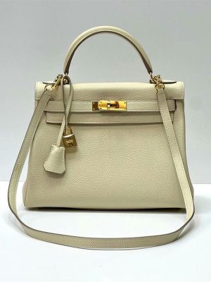 photo_2023-02-21_22-43-27.1200x1200-300x400 Сумка Chanel 19 Handbag Lambskin большого размера
