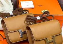 Hermes Constance 18 Epsom Gold Hardware