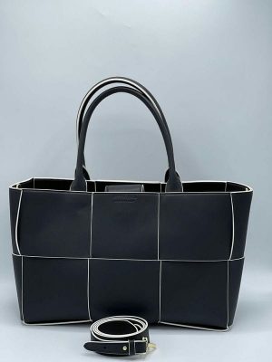 whatsapp-image-2021-12-09-at-20.56.09.1200x1200-300x400 Сумка Louis Vuitton Damier Azur Canvas Favorite PM