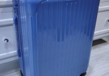 Чемодан Rimowa Essential Blue