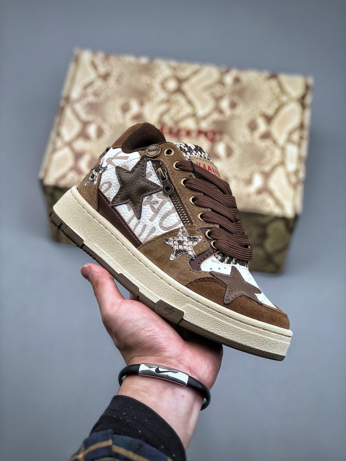 Кроссовки KAALIXTO Brown