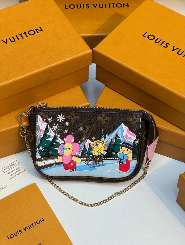 Клатч Louis Vuitton Mini Pochette Accessoires Vivienne Mоnоgrаm Саnvаs