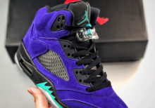 Air Jordan 5 Retro 'Alternate Grape' 136027‑500