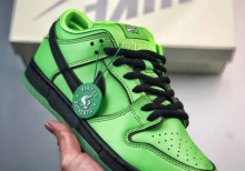 Nike SB Dunk Low The Powerpuff Girls Buttercup