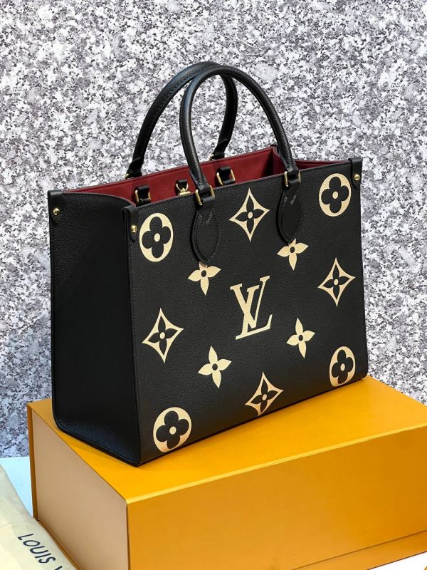 Сумка-тоут Louis Vuitton LV Onthego MM Tote Bicolour Monogram Empreinte