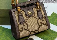 Сумка-тоут Gucci Diana jumbo GG mini tote bag