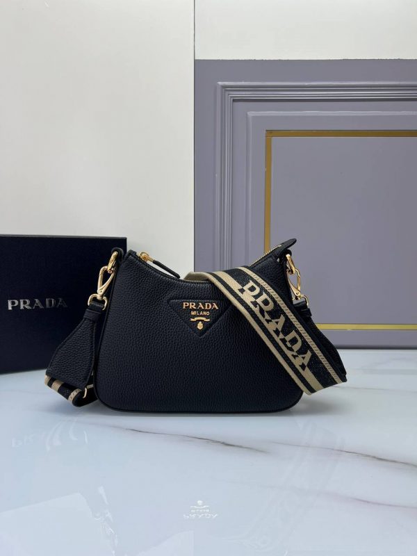 Сумка Prada Leather Shoulder Bag Gold-tone Black