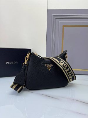 Сумка Prada Leather Shoulder Bag Gold-tone Black