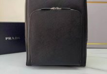 Кожаный Рюкзак Prada Saffiano Leather черный