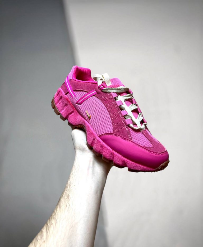 Nike Air Humara LX WMNS Jacquemus Pink Flash