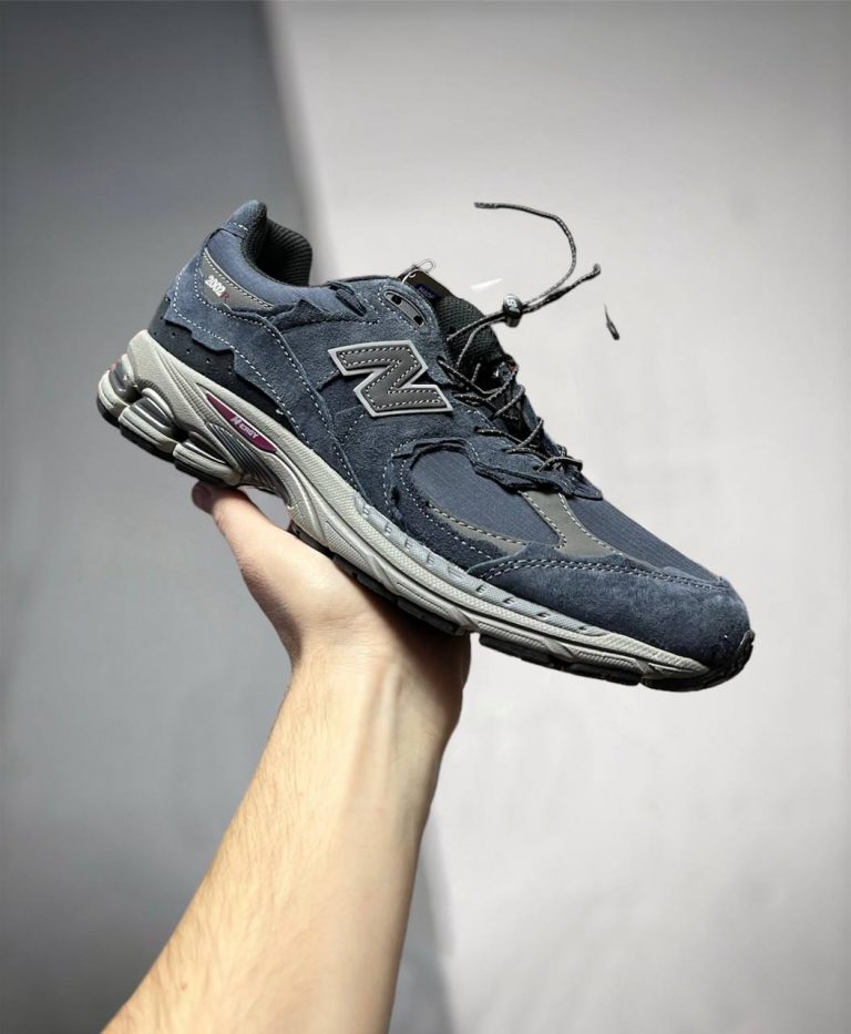 New Balance 2002R Protection Pack Ripstop