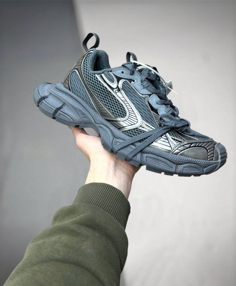 Balenciaga 3 XL Grey