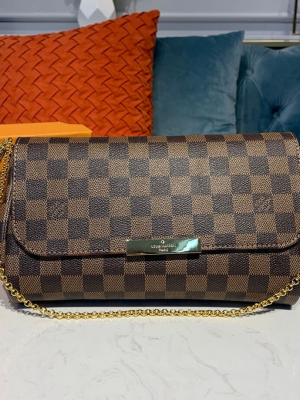 Сумка Louis Vuitton Damier Ebene Canvas Favorite MM