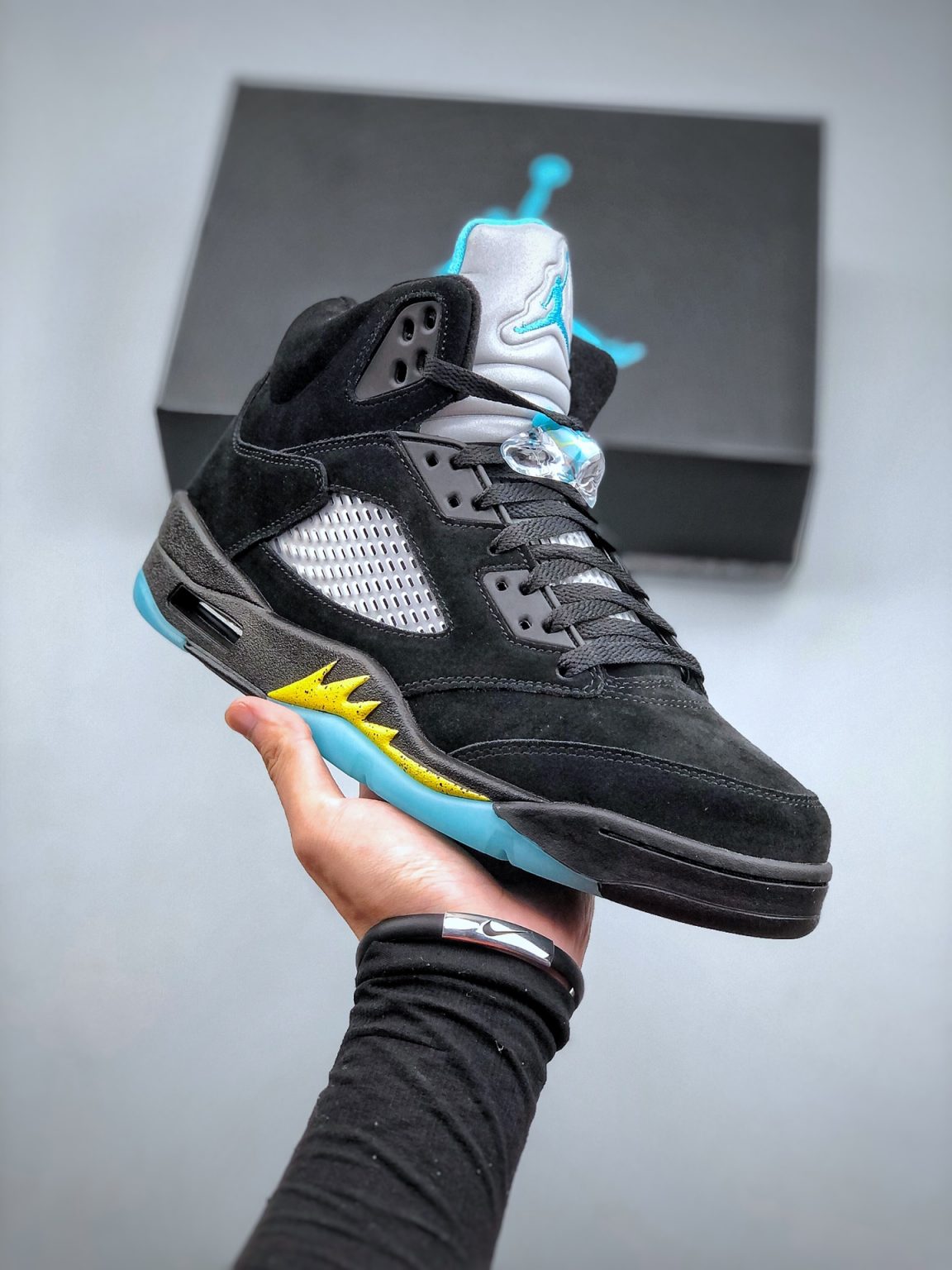 Nike Air Jordan 5 Retro Aqua