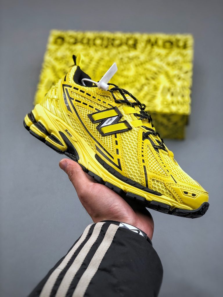 New Balance x GANNI 1906R Blazing Yellow