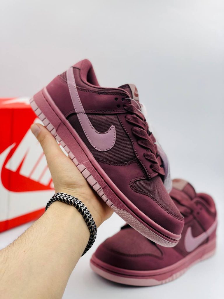 Nike Dunk Low Premium «Burgundy Crush»