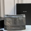 Сумка SAINT LAURENT YSL Niki MEDIUM В ВИНТАЖНОЙ КОЖЕ Grey