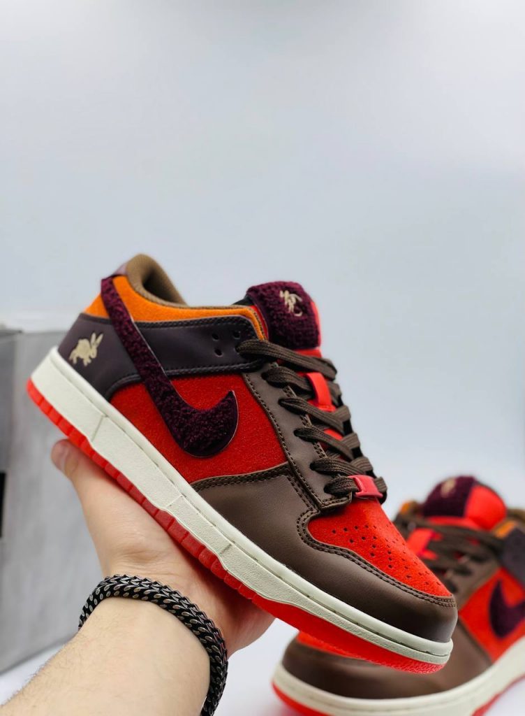 Nike Dunk Low Year of the Rabbit - Brown Orange
