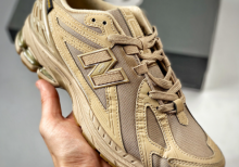 New Balance 1906R Cordura Desert Tan