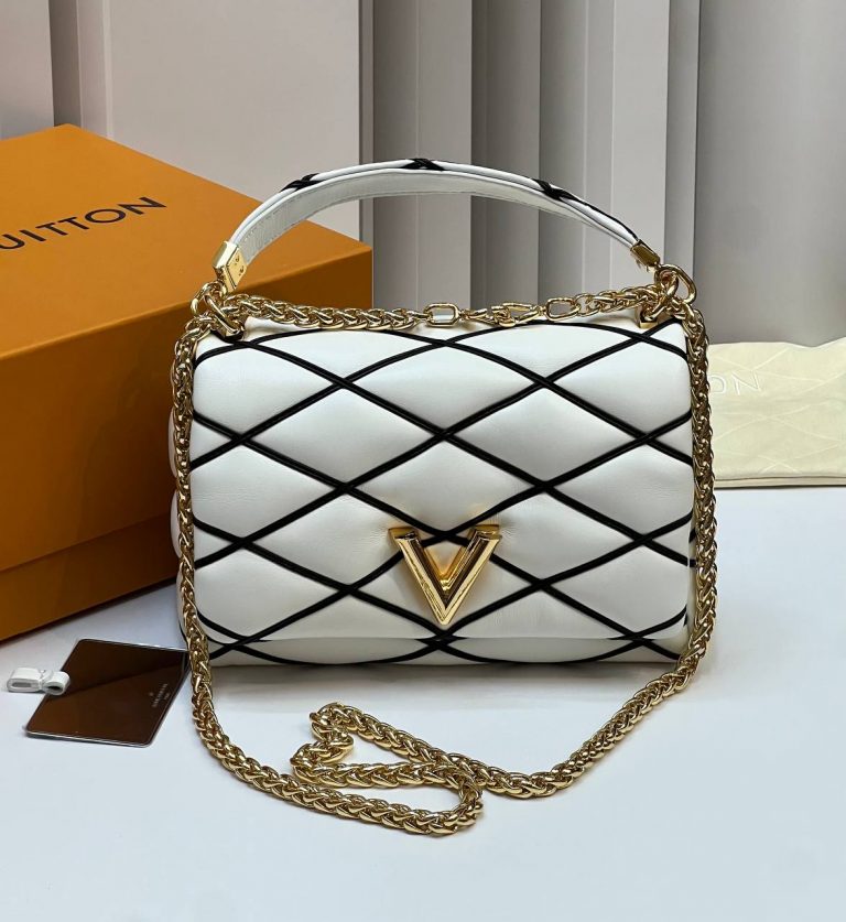 Сумка Louis Vuitton GO-14 MM Malletage White Black