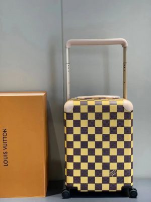 Чемодан Louis Vuitton LV Horizon 55 Monogram Pop Yellow