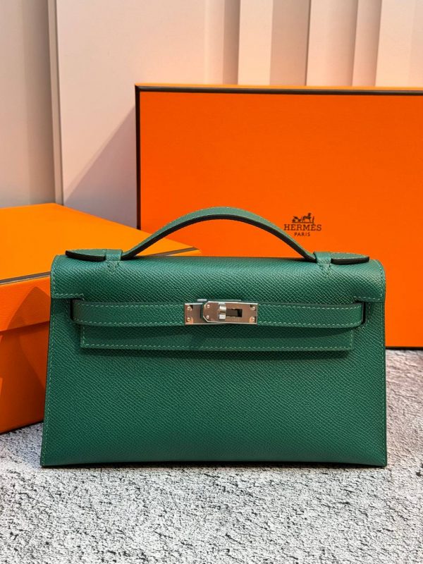 Сумка Hermes Mini Kelly Pochette 22cm Bag In Vert Vertigo Epsom Leather PHW